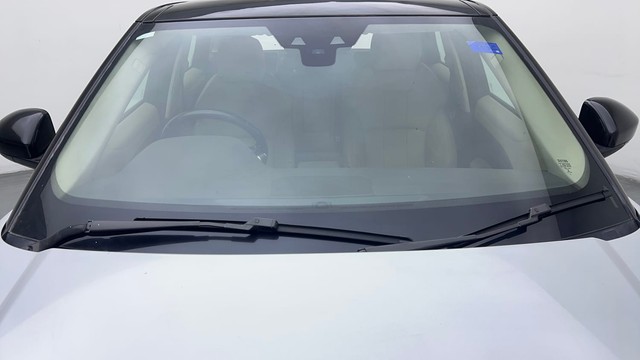 Second-hand 2018 Land Rover Range Rover Evoque 2.0 Si4 SE for sale in Gurgaon-10