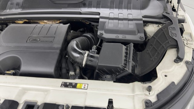 Second-hand 2018 Land Rover Range Rover Evoque 2.0 Si4 SE for sale in Gurgaon-29