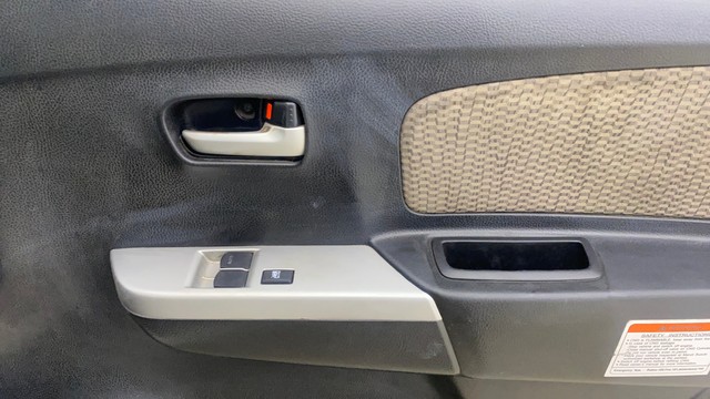 Second-hand 2014 Maruti Suzuki Wagon R LXI CNG for sale in Mumbai-7