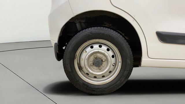 Second-hand 2014 Maruti Suzuki Wagon R LXI CNG for sale in Mumbai-27