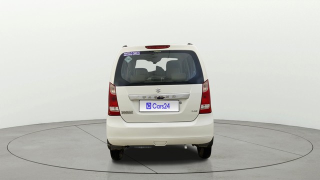 Second-hand 2014 Maruti Suzuki Wagon R LXI CNG for sale in Mumbai-14