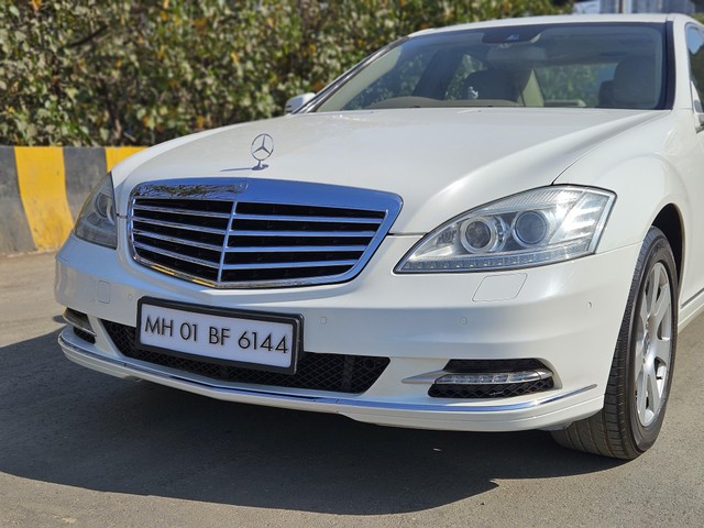 Second-hand 2012 Mercedes-Benz S-Class S 300 for sale in Mumbai-11