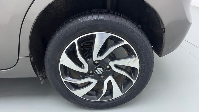 Second-hand 2021 Maruti Suzuki Baleno Zeta Diesel for sale in Gurgaon-19