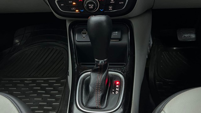 Second-hand 2017 Jeep Compass 1.4 Limited Option for sale in Gurgaon-12