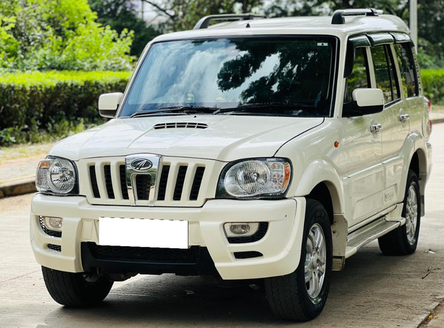 Second-hand 2014 Mahindra Scorpio EX for sale in Pune-2