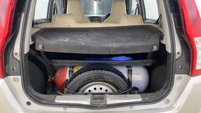 Second-hand 2020 Maruti Suzuki Wagon R CNG LXI for sale in Thane-20