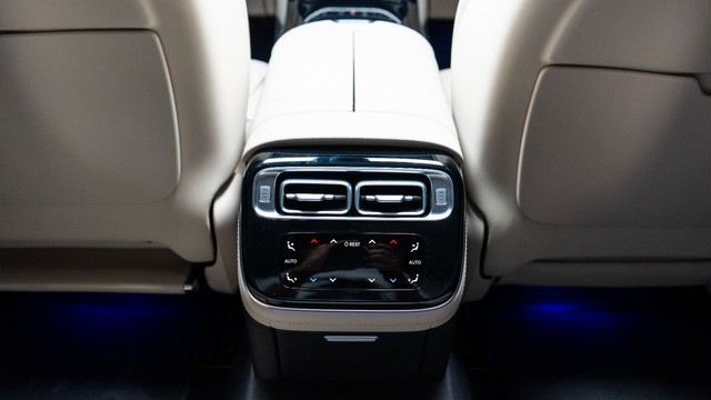 Second-hand 2022 Mercedes-Benz S-Class S450 4Matic BSVI for sale in New Delhi-19