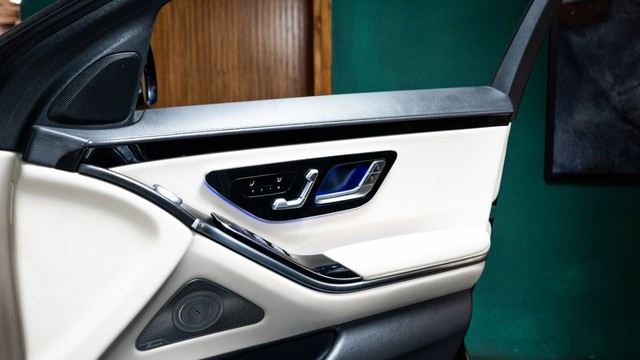 Second-hand 2022 Mercedes-Benz S-Class S450 4Matic BSVI for sale in New Delhi-14