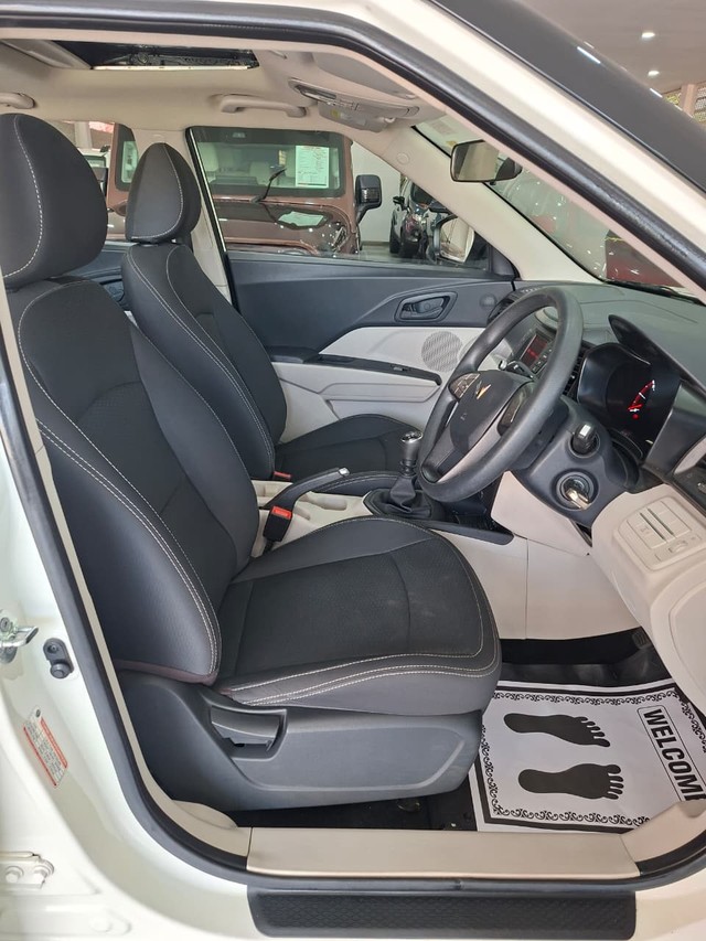 Mahindra XUV300 W6 Diesel BSVI Second-hand 2021 Mahindra XUV300 W6 Diesel BSVI for sale in Chennai-6