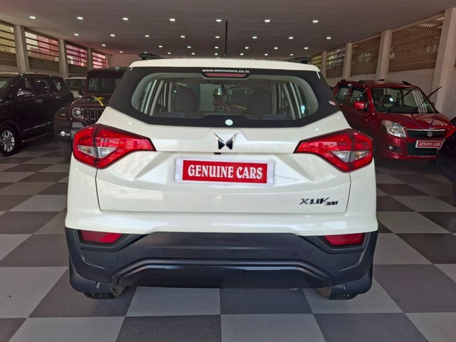 Mahindra XUV300 W6 Diesel BSVI Second-hand 2021 Mahindra XUV300 W6 Diesel BSVI for sale in Chennai-2