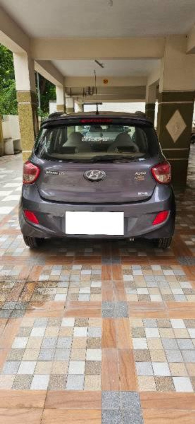 Second-hand 2015 Hyundai Grand i10 Asta Option for sale in Ranga reddy-1