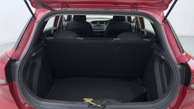 Second-hand 2019 Hyundai i20 Magna Plus for sale in Ghaziabad-9