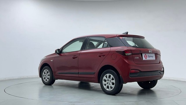 Second-hand 2019 Hyundai i20 Magna Plus for sale in Ghaziabad-5