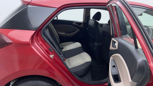 Second-hand 2019 Hyundai i20 Magna Plus for sale in Ghaziabad-37