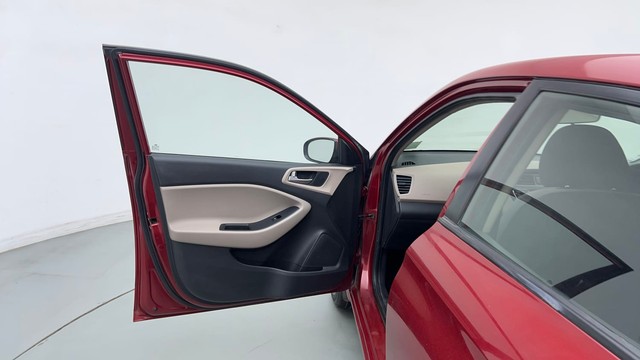 Second-hand 2019 Hyundai i20 Magna Plus for sale in Ghaziabad-25