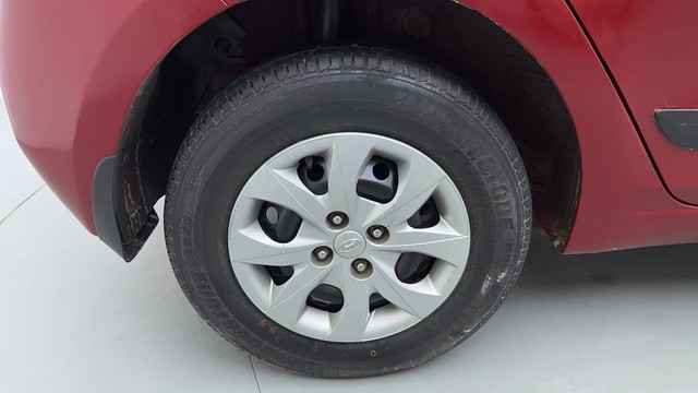 Second-hand 2019 Hyundai i20 Magna Plus for sale in Ghaziabad-18