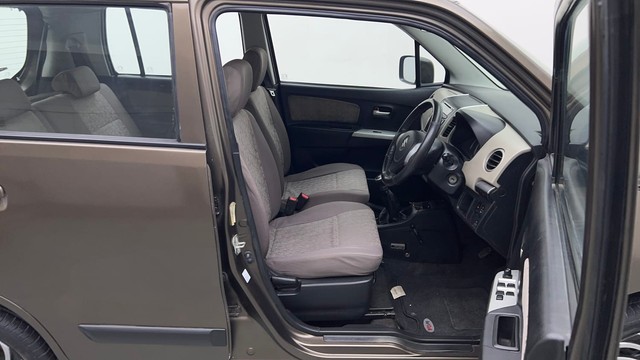 Second-hand 2015 Maruti Suzuki Wagon R VXI for sale in Ghaziabad-15