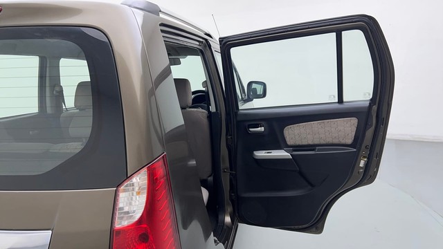 Second-hand 2015 Maruti Suzuki Wagon R VXI for sale in Ghaziabad-25