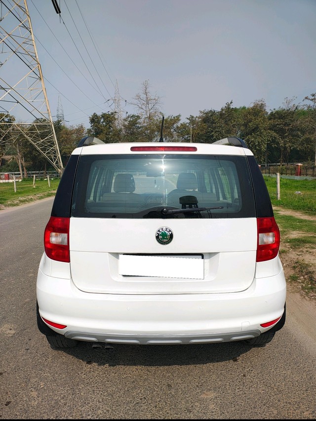 Skoda Yeti Ambiente Second-hand 2012 Skoda Yeti Ambiente for sale in Chandigarh-1