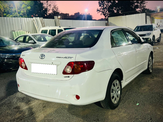 Toyota Corolla Altis 1.8 j CNG Second-hand 2010 Toyota Corolla Altis 1.8 j CNG for sale in Pune-5
