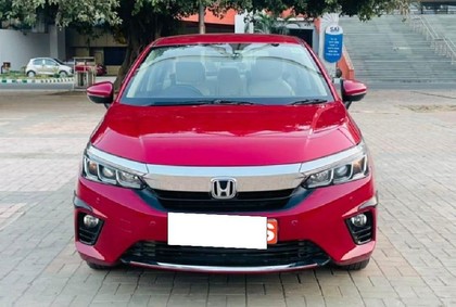 Second-hand 2021 Honda City V CVT for sale in New Delhi