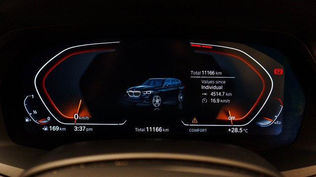 Second-hand 2022 BMW X5 xDrive 40i M Sport for sale in New Delhi-12