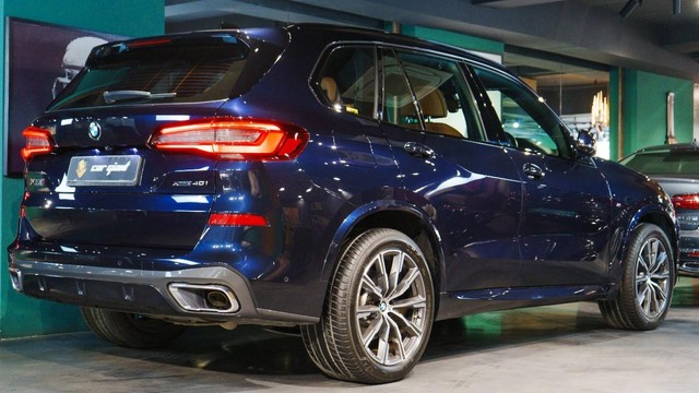 Second-hand 2022 BMW X5 xDrive 40i M Sport for sale in New Delhi-4