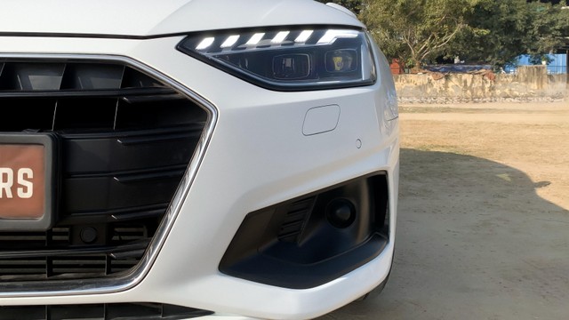 Second-hand 2021 Audi A4 Premium Plus for sale in New Delhi-27