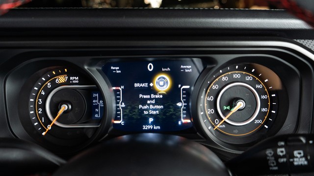 Second-hand 2025 Jeep Wrangler Rubicon for sale in New Delhi-2