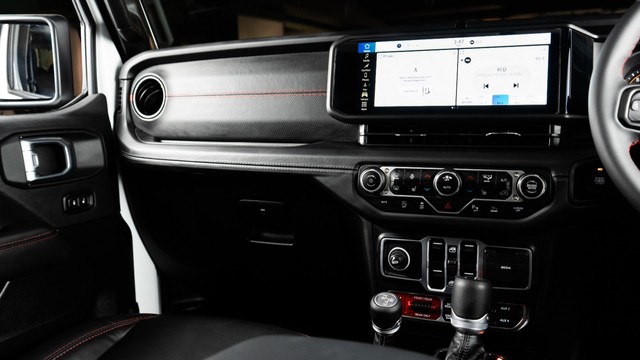 Second-hand 2025 Jeep Wrangler Rubicon for sale in New Delhi-12