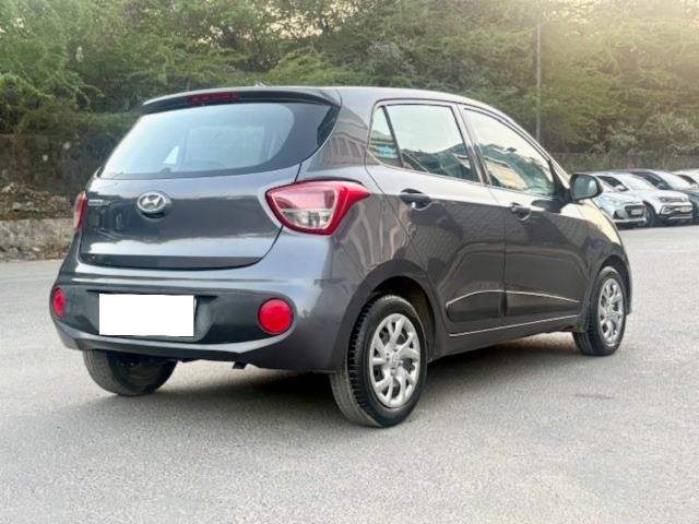 Hyundai Grand i10 1.2 Kappa Magna BSIV Second-hand 2018 Hyundai Grand i10 1.2 Kappa Magna BSIV for sale in New Delhi-10