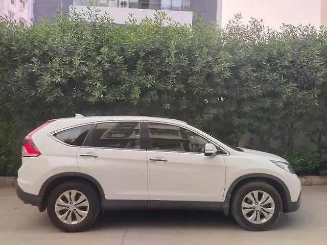 Honda CR-V 2.0L 2WD AT Second-hand 2016 Honda CR-V 2.0L 2WD AT for sale in Hyderabad-1