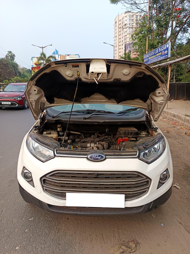 Ford Ecosport 1.5 DV5 MT Titanium Second-hand 2014 Ford Ecosport 1.5 DV5 MT Titanium for sale in Kolkata-7