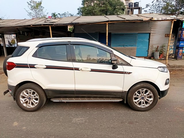 Ford Ecosport 1.5 DV5 MT Titanium Second-hand 2014 Ford Ecosport 1.5 DV5 MT Titanium for sale in Kolkata-1