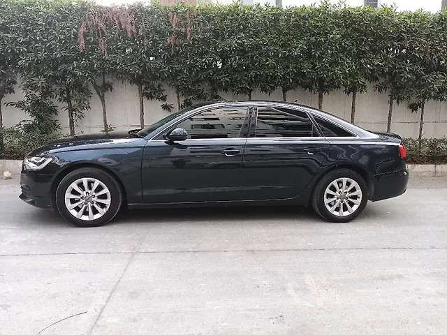 Second-hand 2012 Audi A6 2.0 TDI for sale in Hyderabad-4