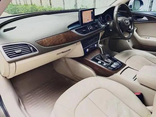 Second-hand 2015 Audi A6 35 TDI Premium for sale in Hyderabad-8