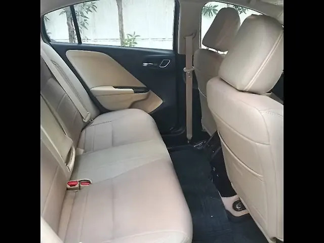 Honda City V CVT Second-hand 2020 Honda City V CVT for sale in Hyderabad-10