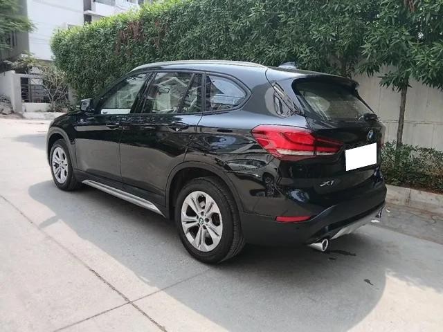 Second-hand 2021 BMW X1 sDrive20d xLine for sale in Hyderabad-3