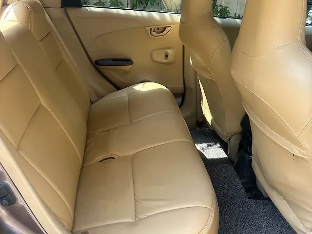 Second-hand 2012 Honda Brio E MT for sale in Hyderabad-10