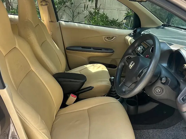 Second-hand 2012 Honda Brio E MT for sale in Hyderabad-11