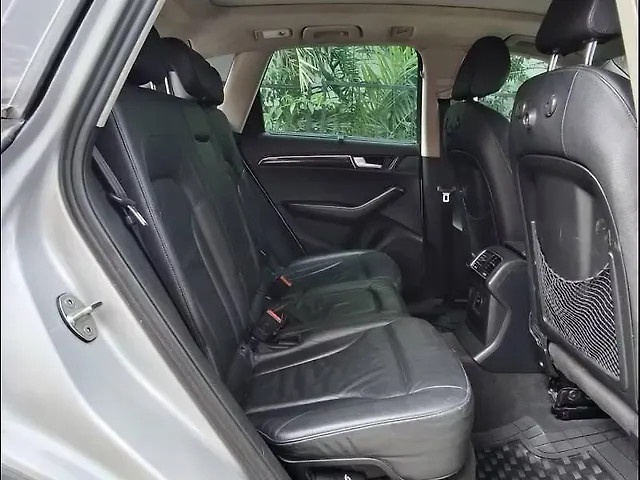 Second-hand 2011 Audi Q5 2.0 TDI for sale in Hyderabad-9