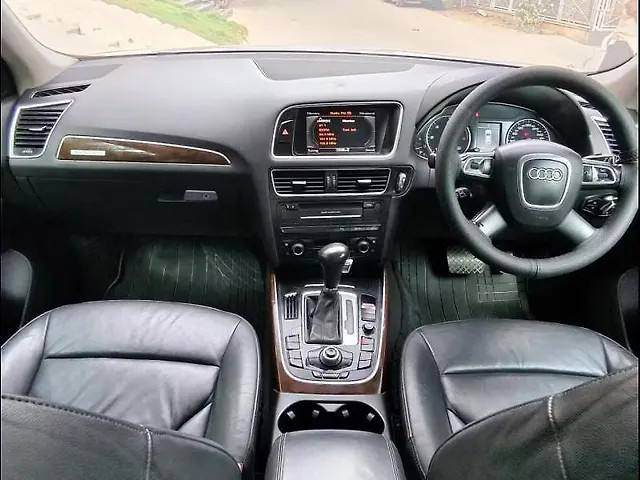 Second-hand 2011 Audi Q5 2.0 TDI for sale in Hyderabad-8