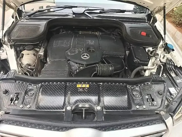 Second-hand 2020 Mercedes-Benz GLE 400 4MATIC for sale in Hyderabad-7