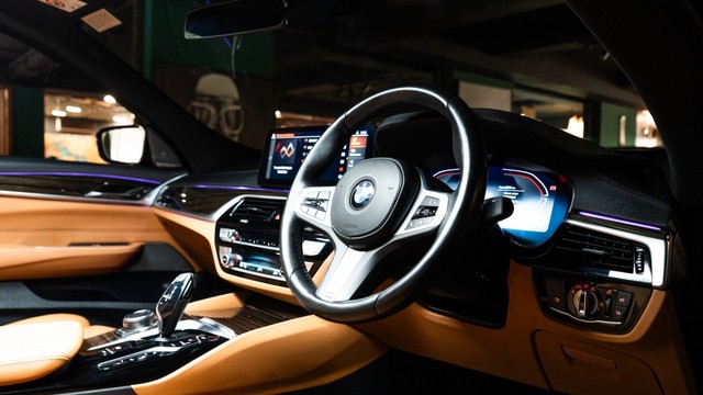 Second-hand 2024 BMW 6 Series GT 630i M Sport for sale in New Delhi-15