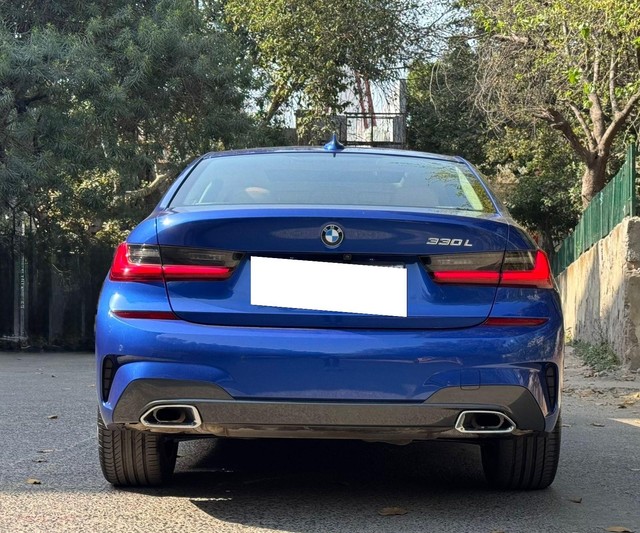 Second-hand 2021 BMW 3 Series 330i M Sport for sale in New Delhi-2