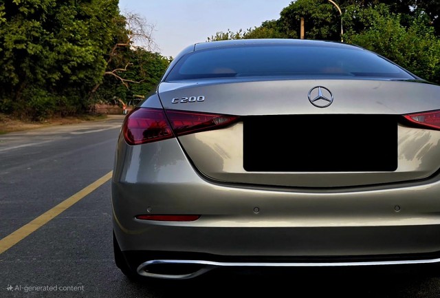 Second-hand 2024 Mercedes-Benz C-Class C 200 for sale in New Delhi-2