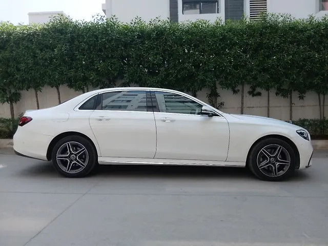 Mercedes-Benz E-Class Exclusive E 220d Second-hand 2024 Mercedes-Benz E-Class Exclusive E 220d for sale in Hyderabad-1