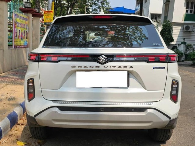 Second-hand 2023 Maruti Suzuki Grand Vitara Sigma for sale in Kolkata-2