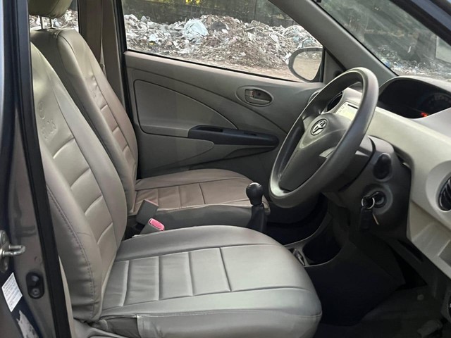 Second-hand 2014 Toyota Etios Liva G for sale in New Delhi-9