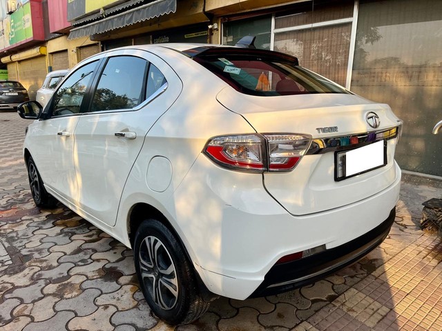 Second-hand 2022 Tata Tigor XZ Plus CNG BSVI for sale in Faridabad-8